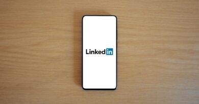 كيفية إنشاء حساب (LinkedIn)