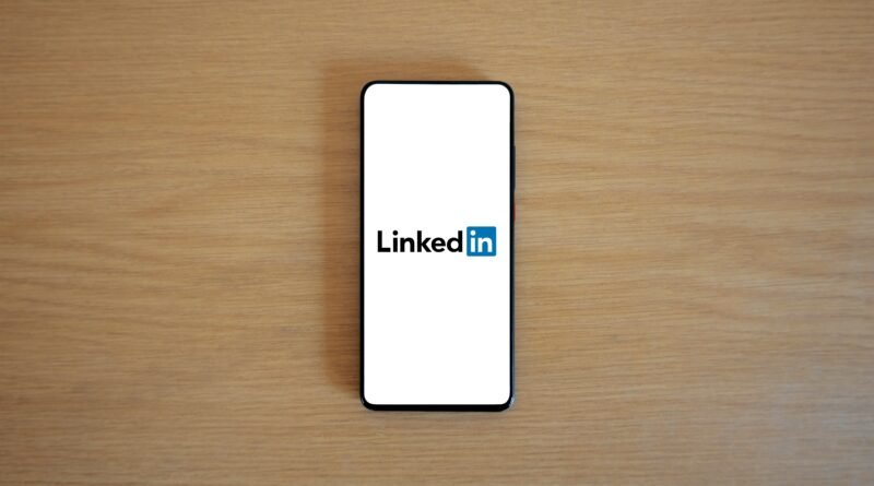 كيفية إنشاء حساب (LinkedIn)